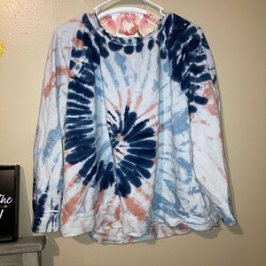 Long Sleeve Tie Dye Sweatshirt